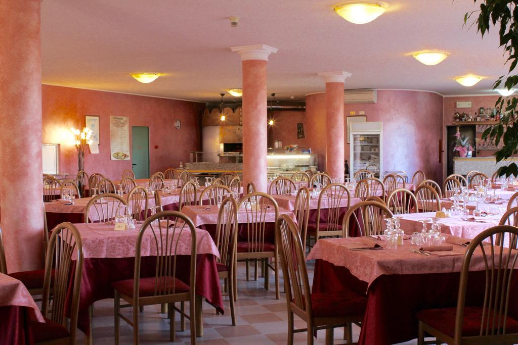 Hotel Monumento Certosa di Pavia Eksteriør bilde